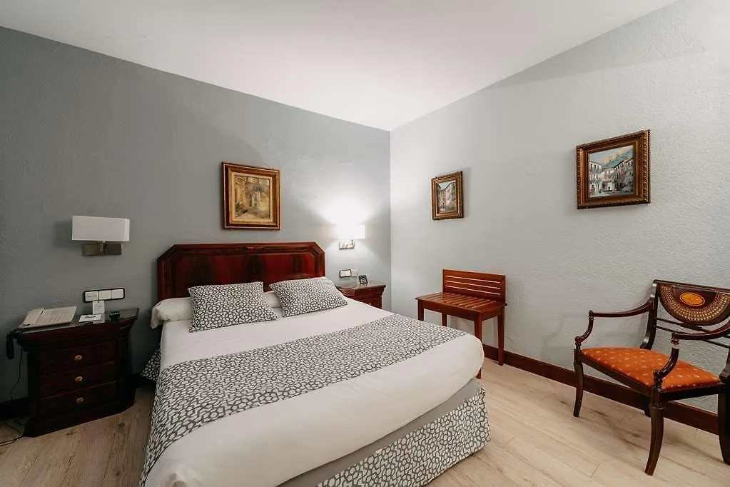 Soho Boutique Los Naranjos Málaga Szálloda
