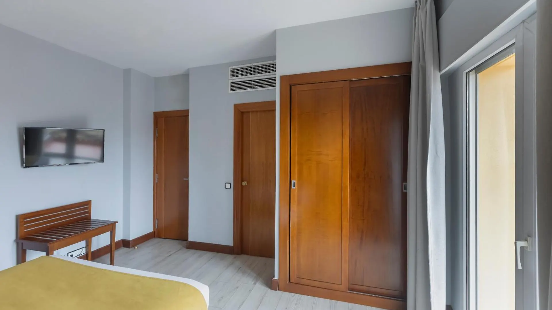 Soho Boutique Los Naranjos Málaga 3*,  İspanya